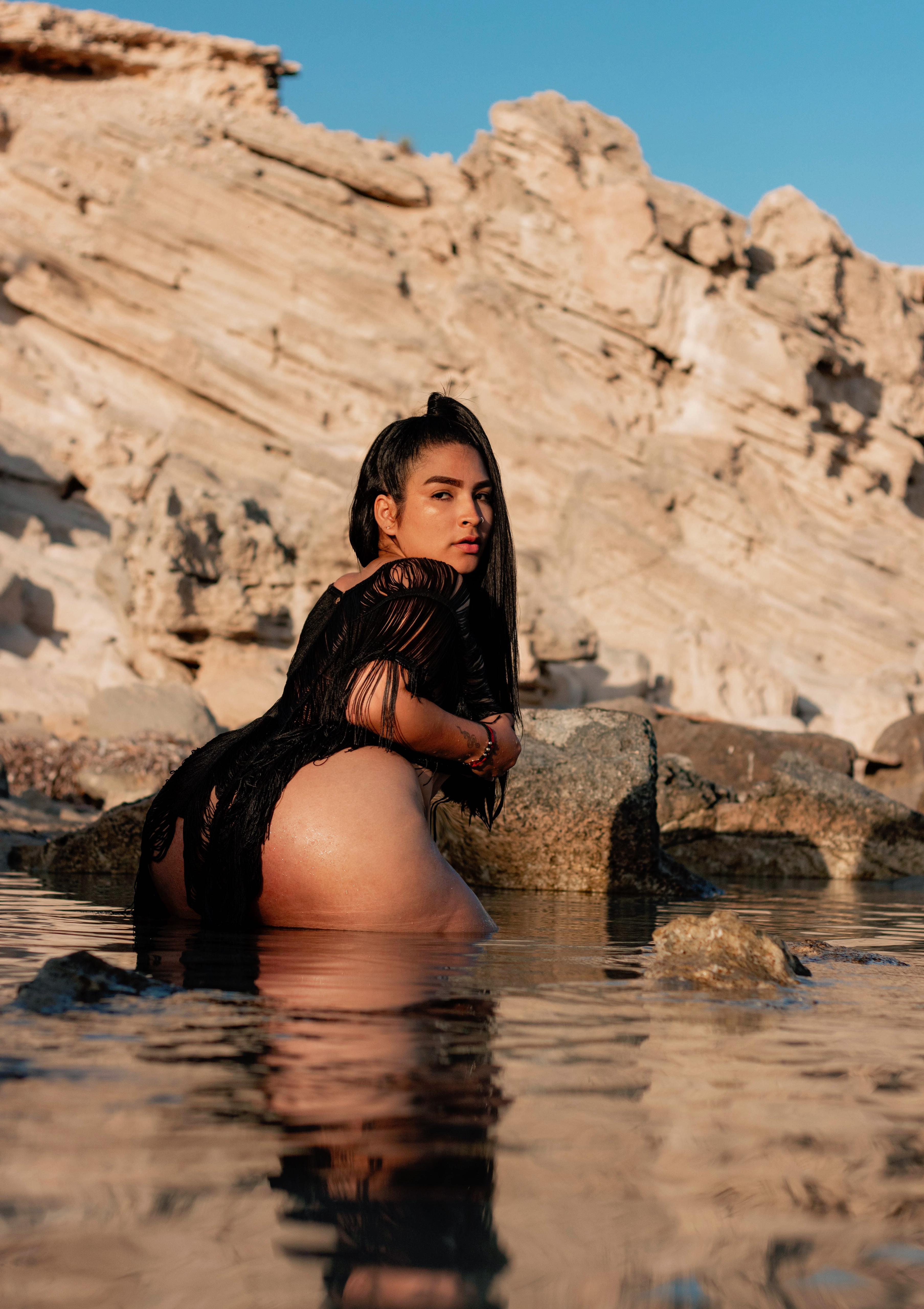 Escort - LUISA - Ibiza Tops